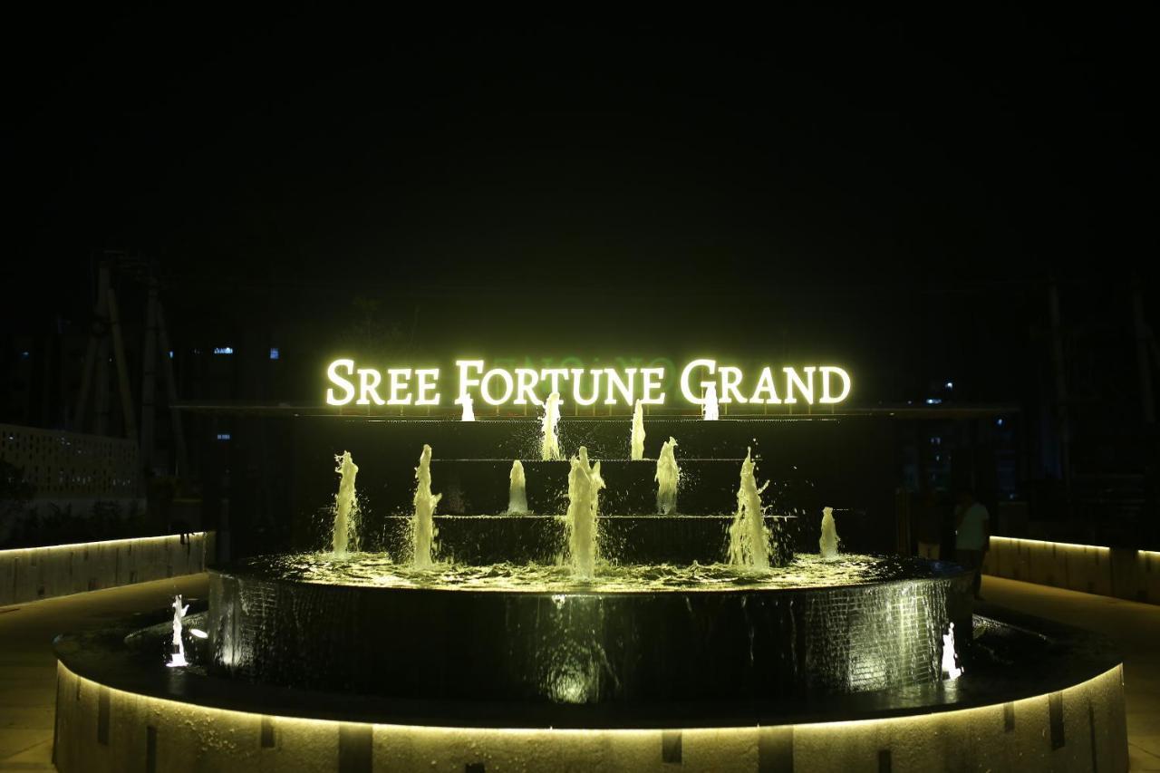 Sree Fortune Grand, Tadepalli Hotel Tadepalle Exterior foto