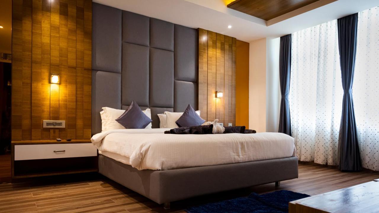 Sree Fortune Grand, Tadepalli Hotel Tadepalle Exterior foto